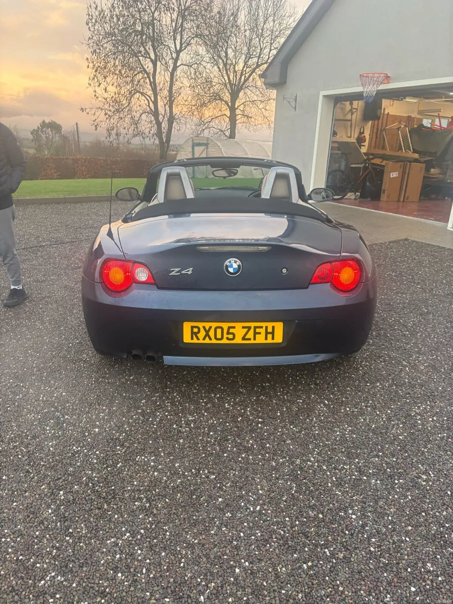 BMW z4 - Image 2
