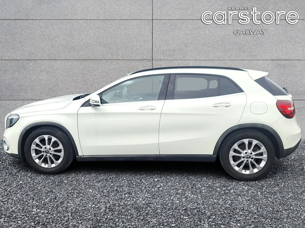 Mercedes-Benz GLA GLA 180 - Image 6