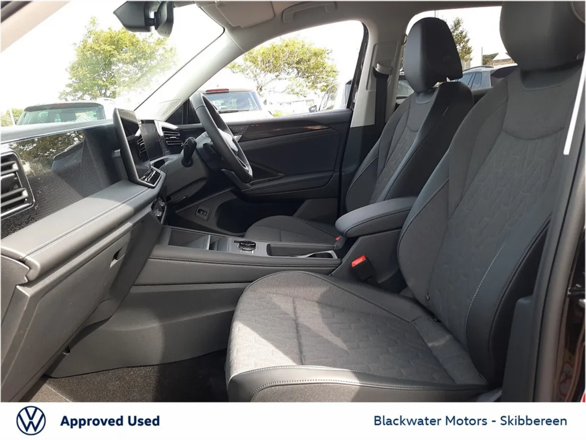 Volkswagen Tiguan 2.0TDI 150BHP LAUNCH EDITION AUT - Image 4