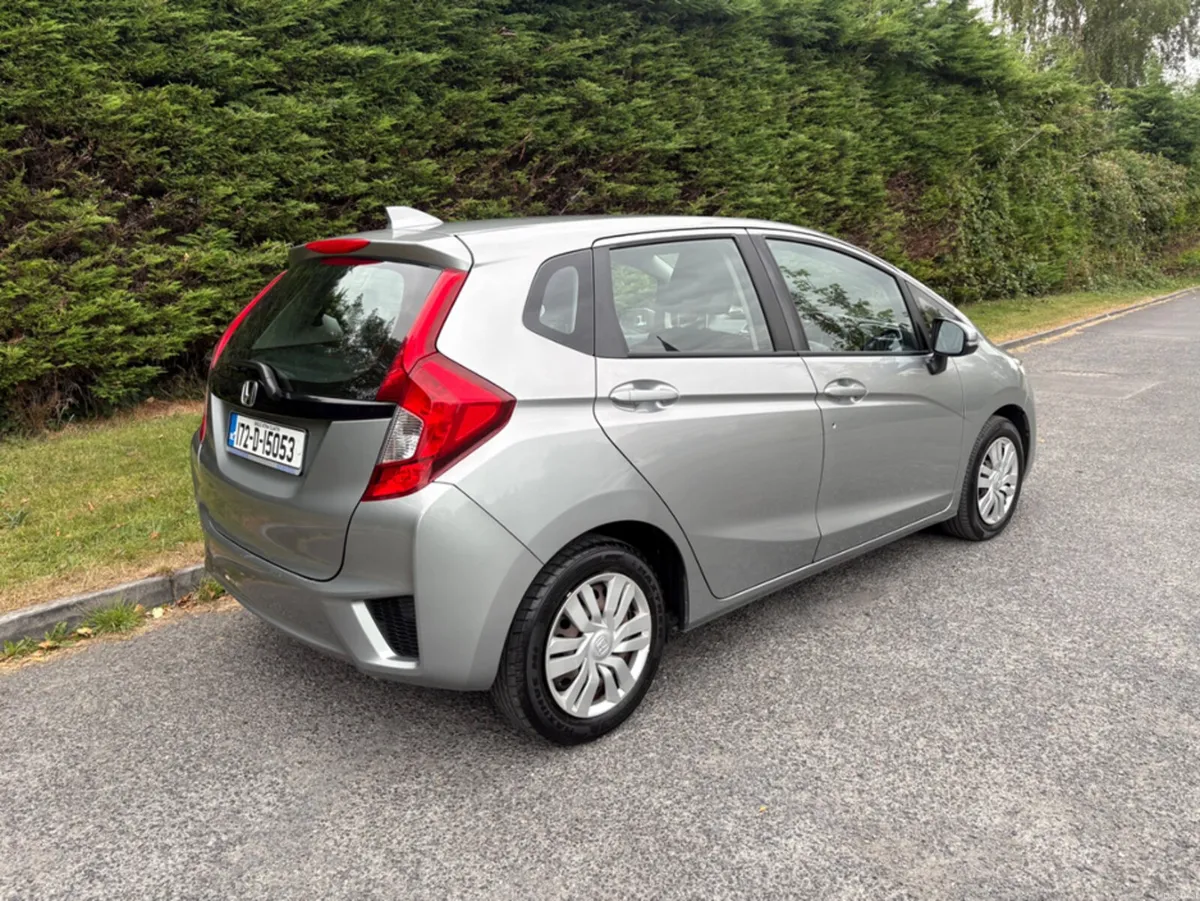Honda Jazz 1.3 I VTEC SE 5DR - Image 3
