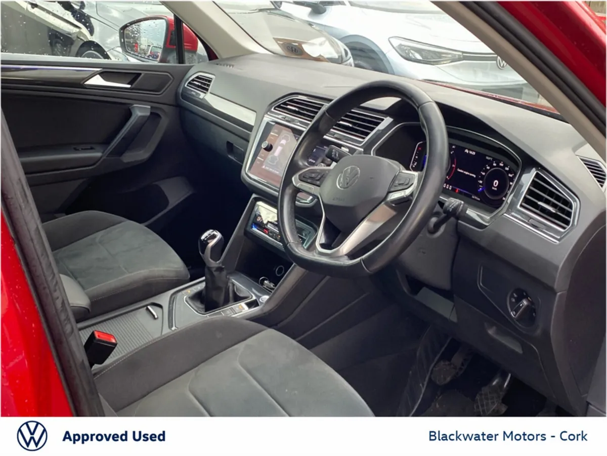 Volkswagen Tiguan 2.0TDI 150BHP ELEGANCE - Image 4