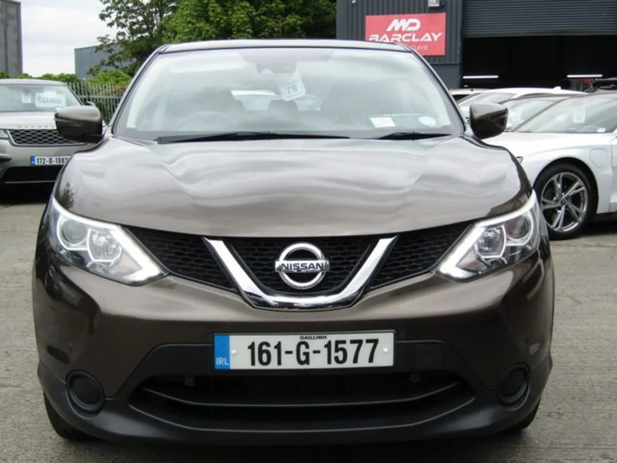 Nissan Qashqai 1.2 PET XE Safety PK E6 4DR - Image 2