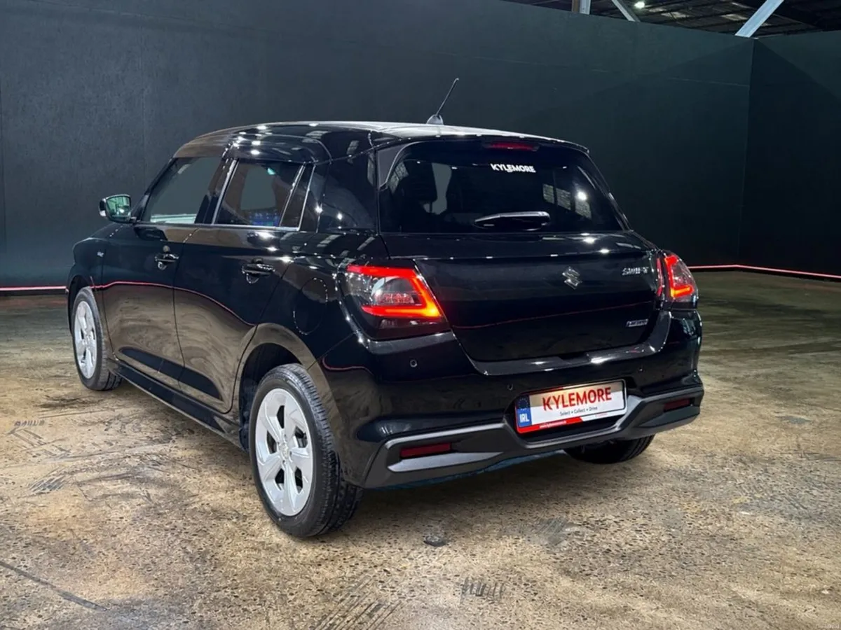 Suzuki Swift 1.2 HYBRID MANUAL - NEW MODEL - CRUIS - Image 5