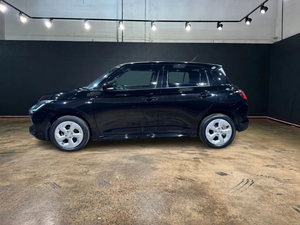 Suzuki Swift 1.2 HYBRID MANUAL - NEW MODEL - CRUIS - Image 6