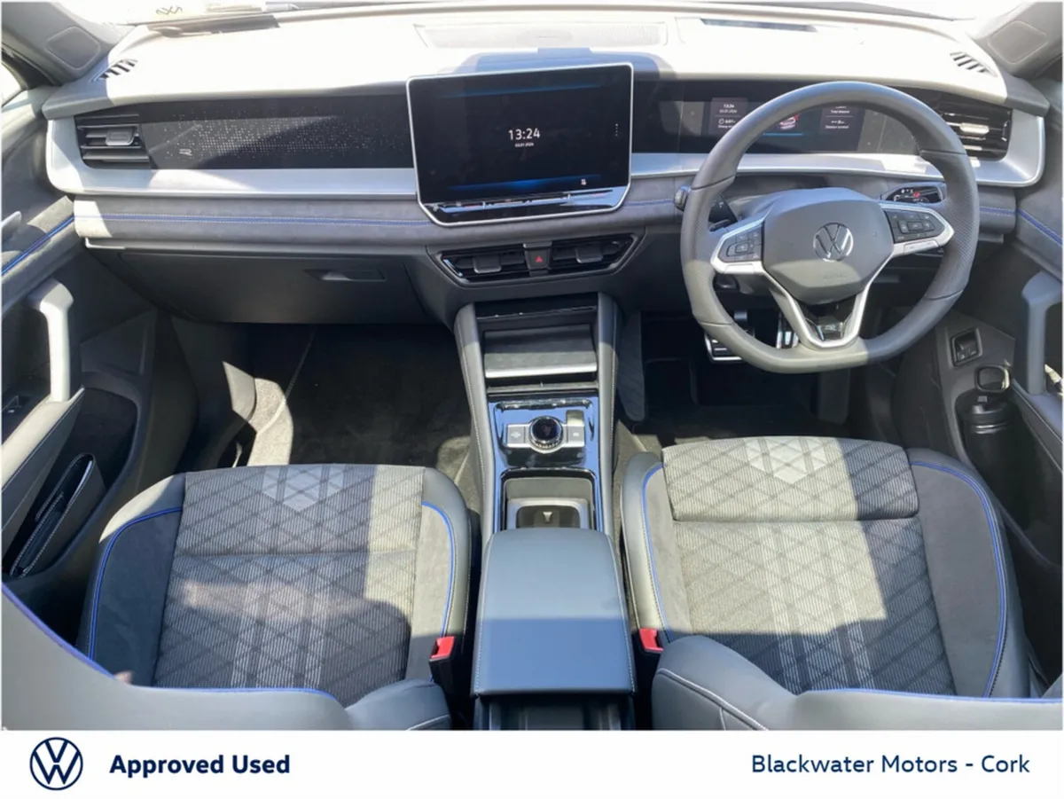 Volkswagen Tayron 1.5TSI 204BHP R-LINE 75 HYBRID A - Image 2