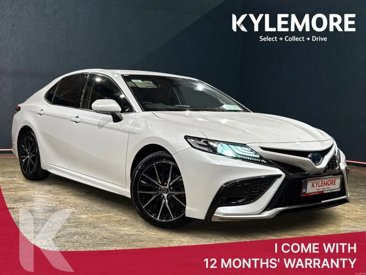 Toyota Camry 2.5 HYBRID AUTOMATIC - BLACK HALF LEA - Image 1