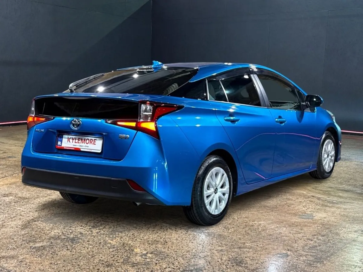 Toyota Prius 1.8 HYBRID AUTOMATIC - CRUISE CONTROL - Image 3