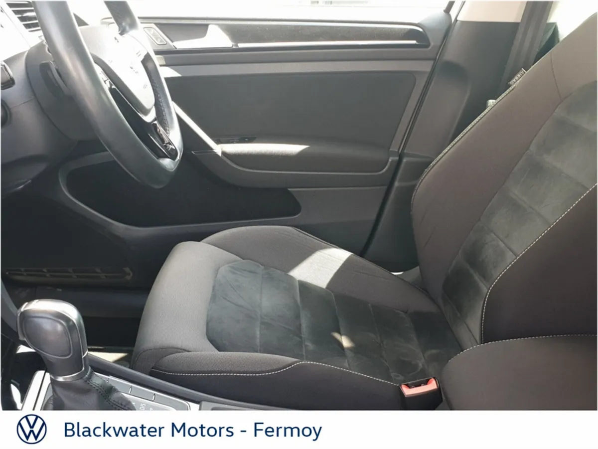 Volkswagen Golf 1.4TSI 110BHP 5DR HIGHLINE AUTOMAT - Image 4