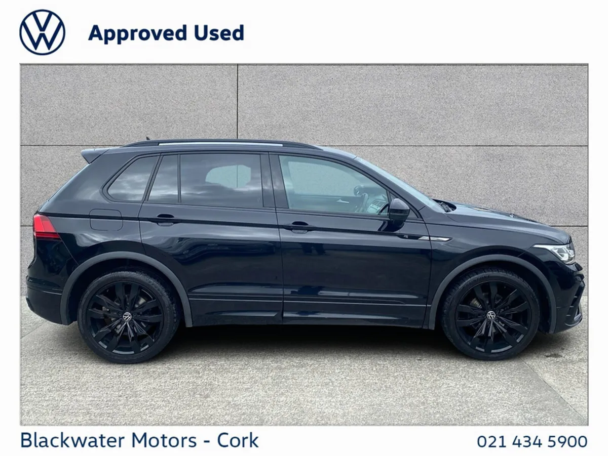 Volkswagen Tiguan 2.0TDI 150BHP R-LINE WITH REAR V - Image 6