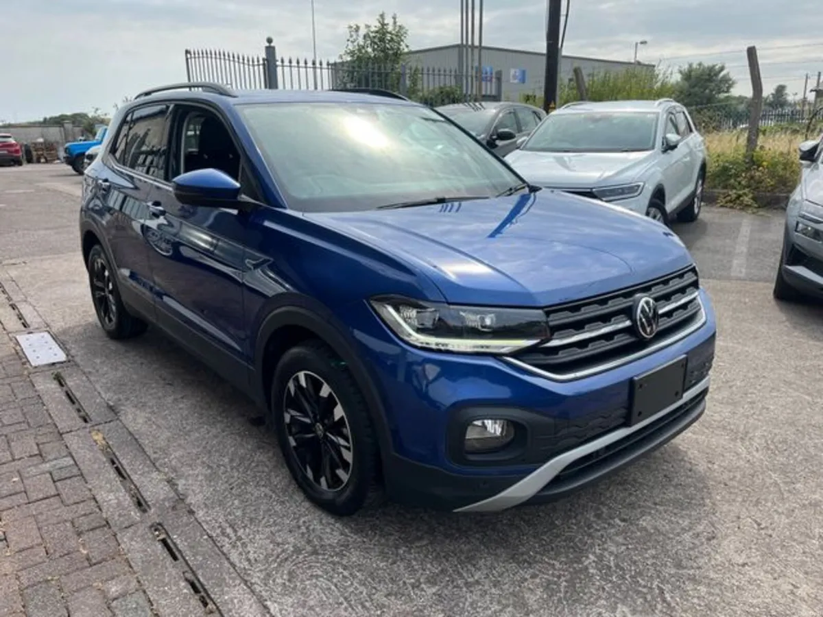 Volkswagen T-Cross Tsi automatic - Image 2