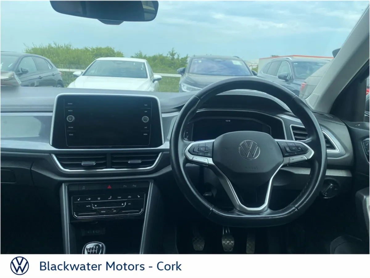 Volkswagen T-Roc 1.0TSI 110BHP STYLE - Image 3