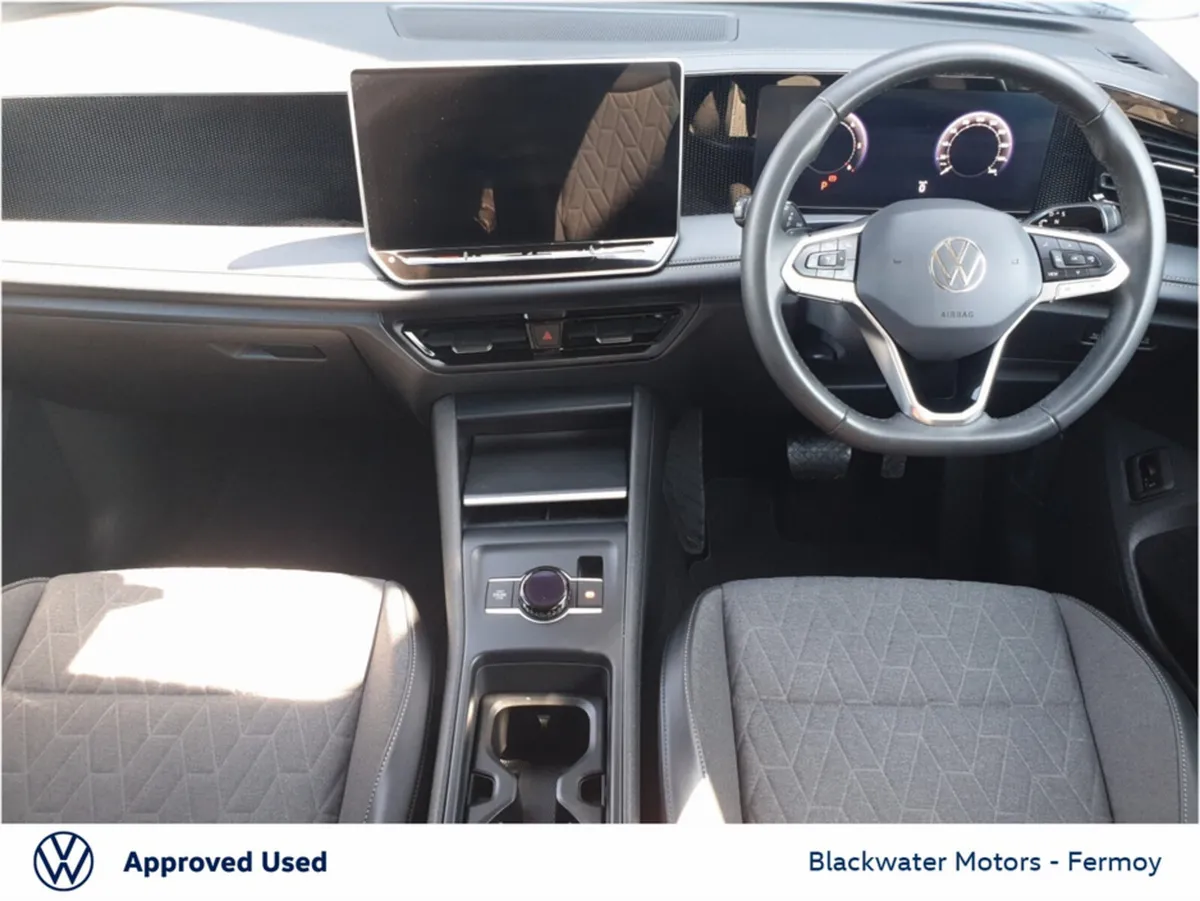 Volkswagen Tiguan 2.0TDI 150BHP EDITION 75 DSG - Image 3