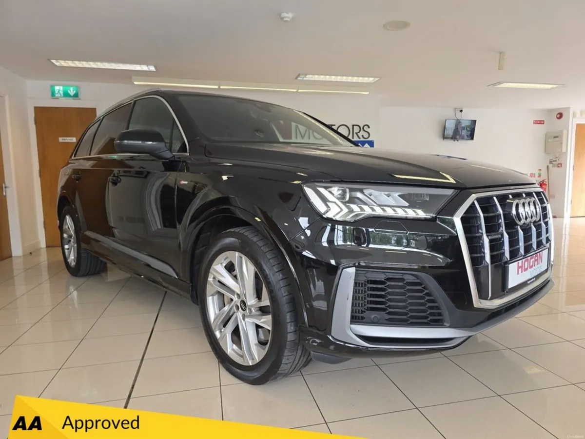 Audi Q7 S Line 55 TFSI E Quattro *HUGE SPEC * - Image 1