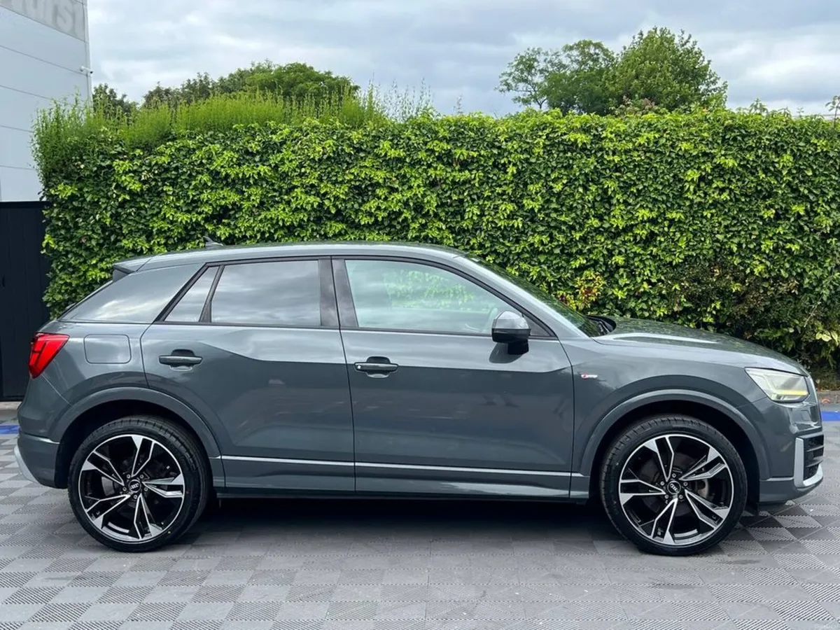 Audi Q2 S-LINE 1.0 TFSI AUTO // APPLE CARPLAY/ANDR - Image 2