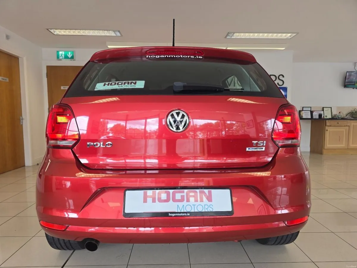 Volkswagen Polo 1.2 Highline 5DR H/B Automatic - Image 5