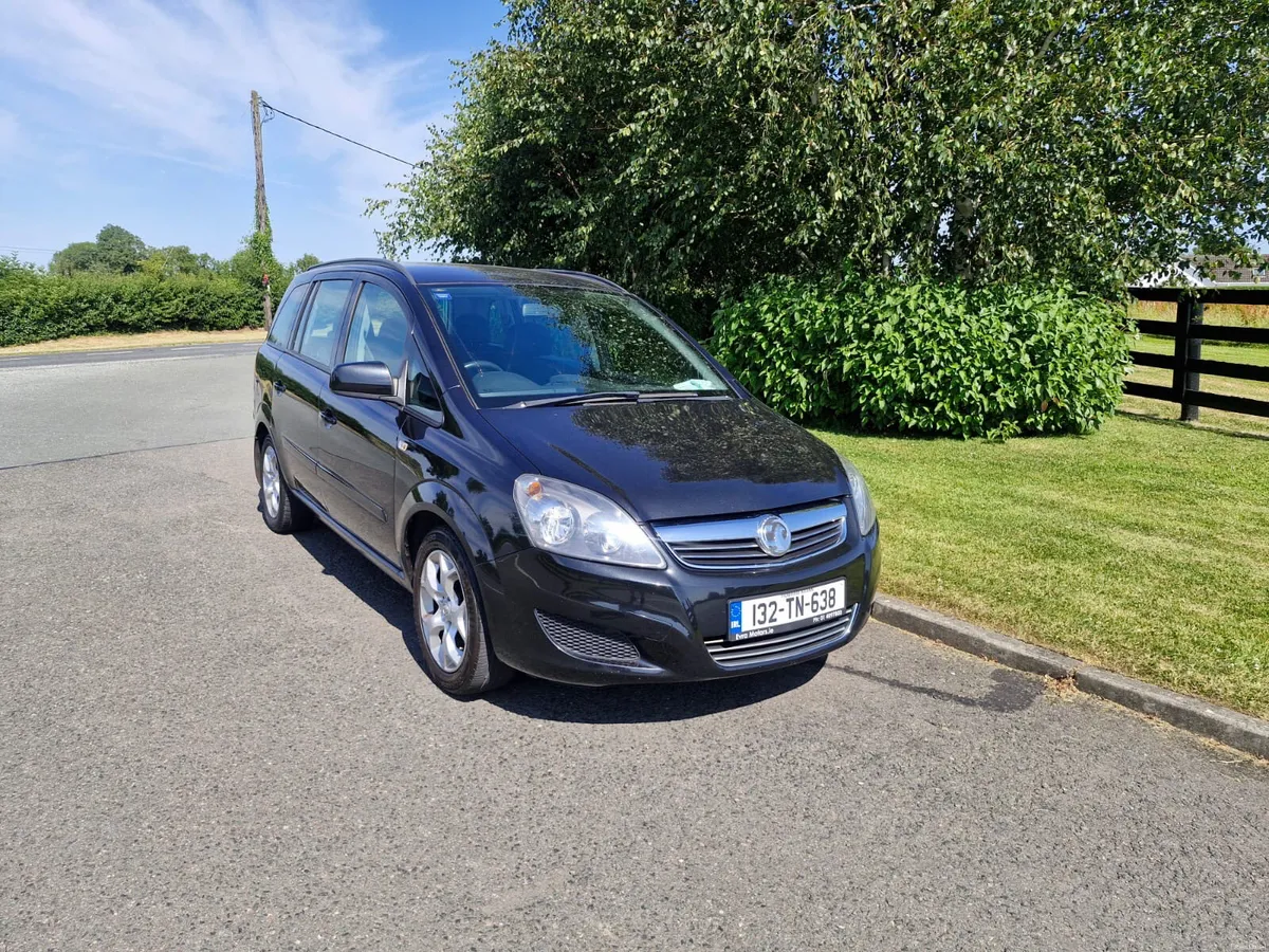 Vauxhall Zafira 2013 - Image 1