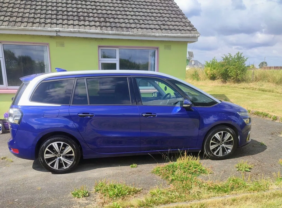 Citroen Grand C4 Picasso - SpaceTour2019 Exclusive - Image 1