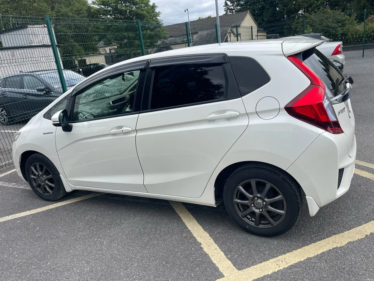 Honda fit - Image 6