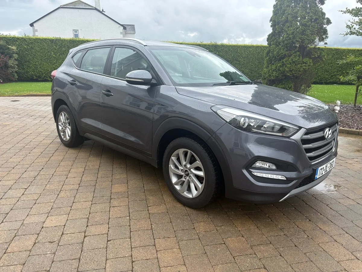 Hyundai Tucson 1.7 CRDI SE AUTOMATIC - Image 2