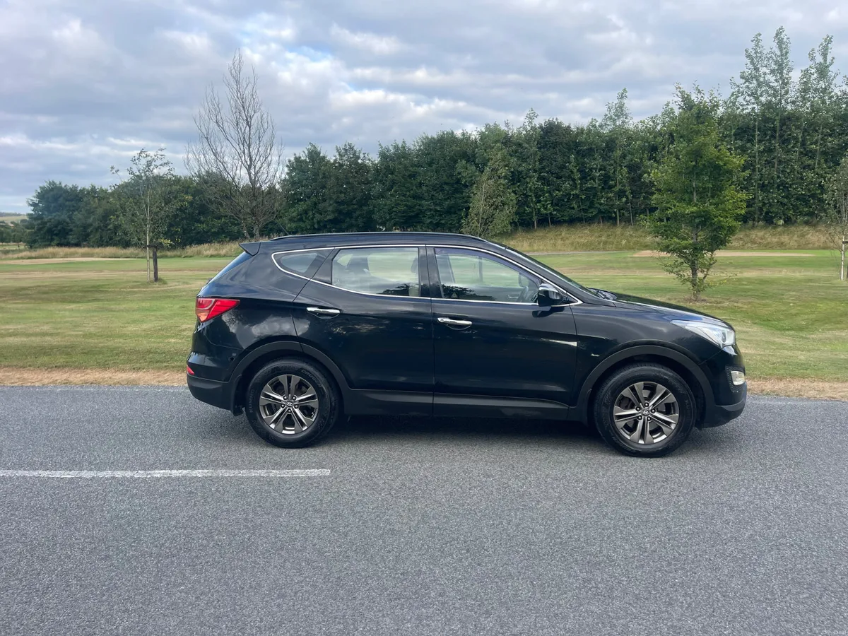 Hyundai Santa Fe 2013 “7 SEATER” - Image 2