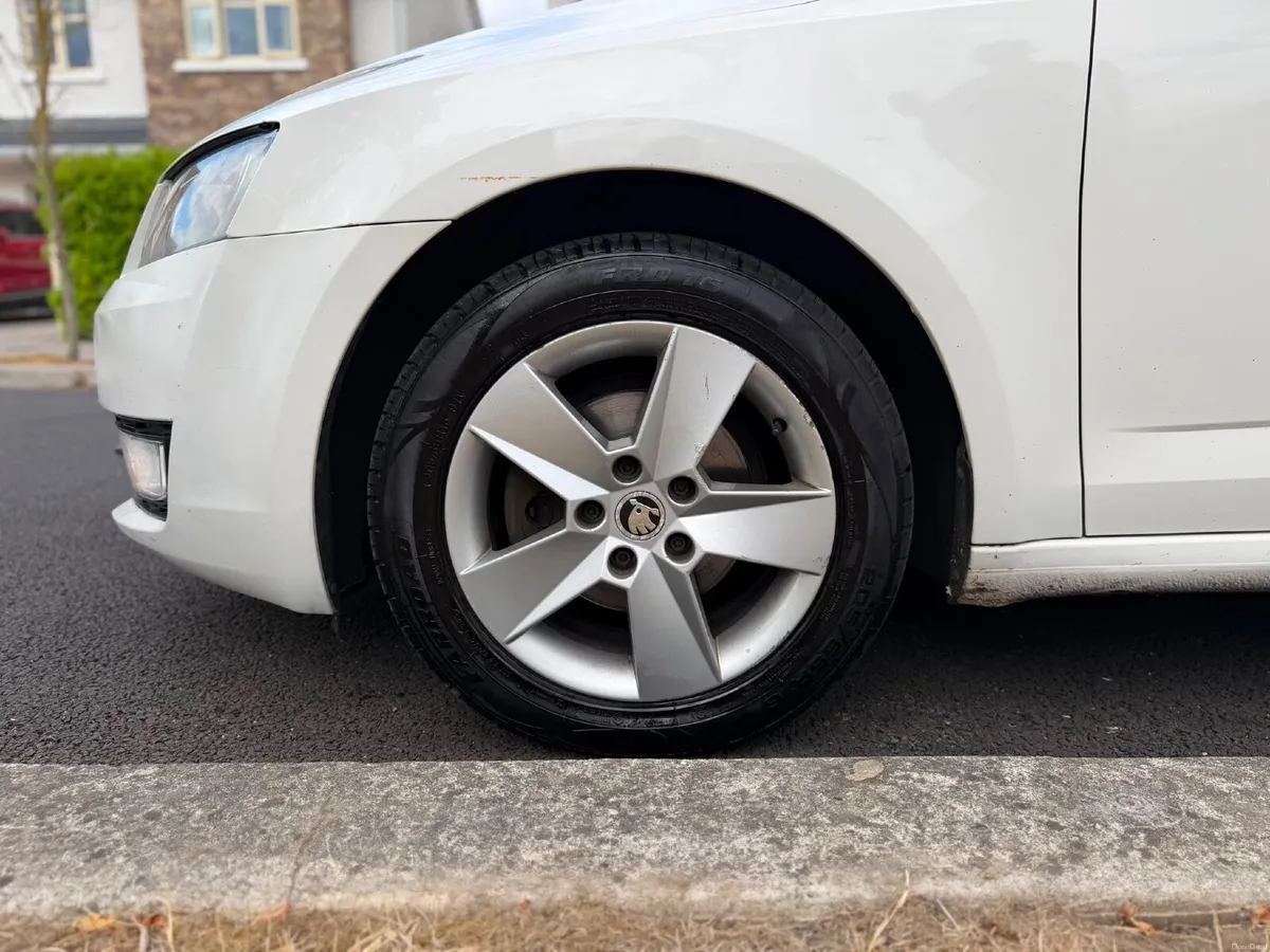 AUTOMATIC 🚗  2017 Skoda Octavia 1.6tdi DSG - Image 3