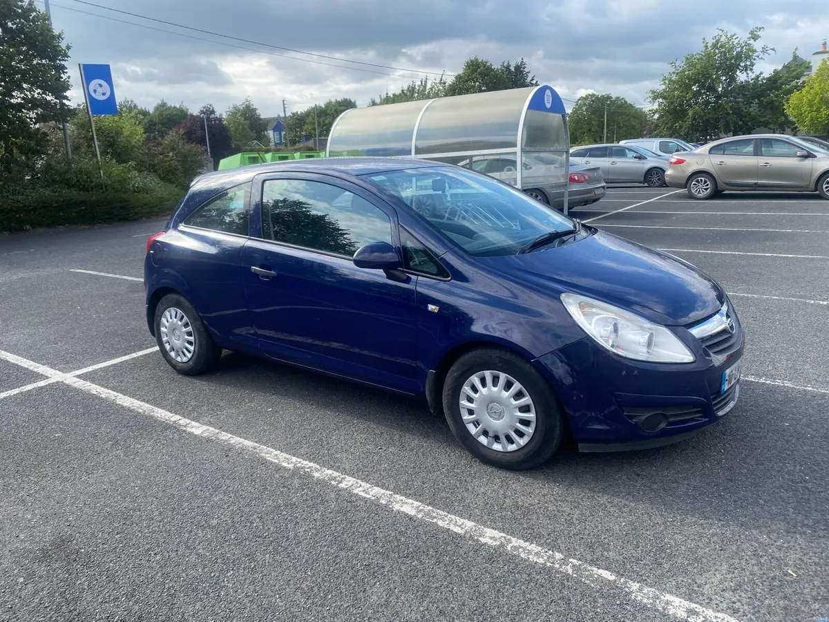 Opel Corsa 2010 - Image 1