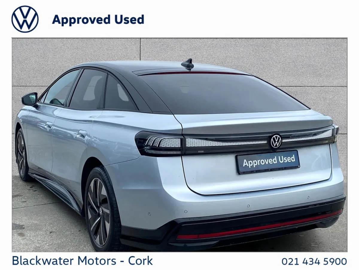 Volkswagen ID.7 PRO PLUS 77KWH 286BHP - Image 4
