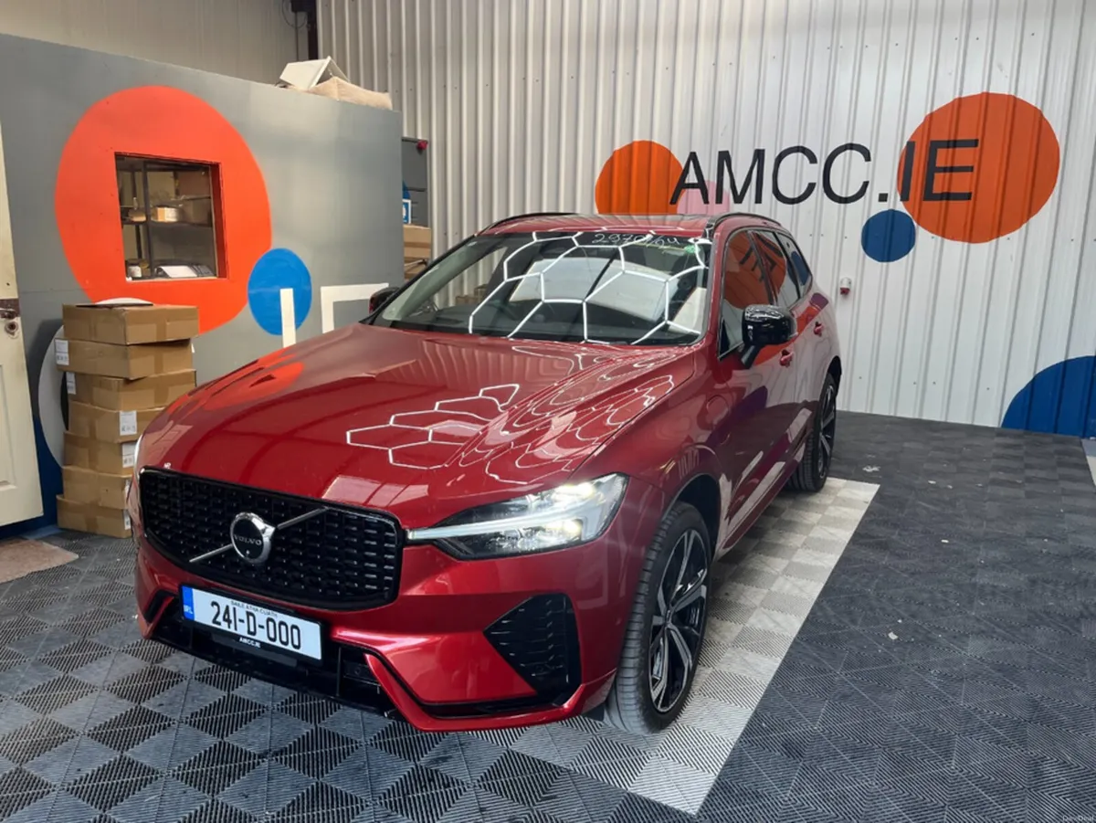 Volvo XC60 2024 VOLVO XC60 T6 PLUG-IN 2.0 AUTOMATI - Image 5