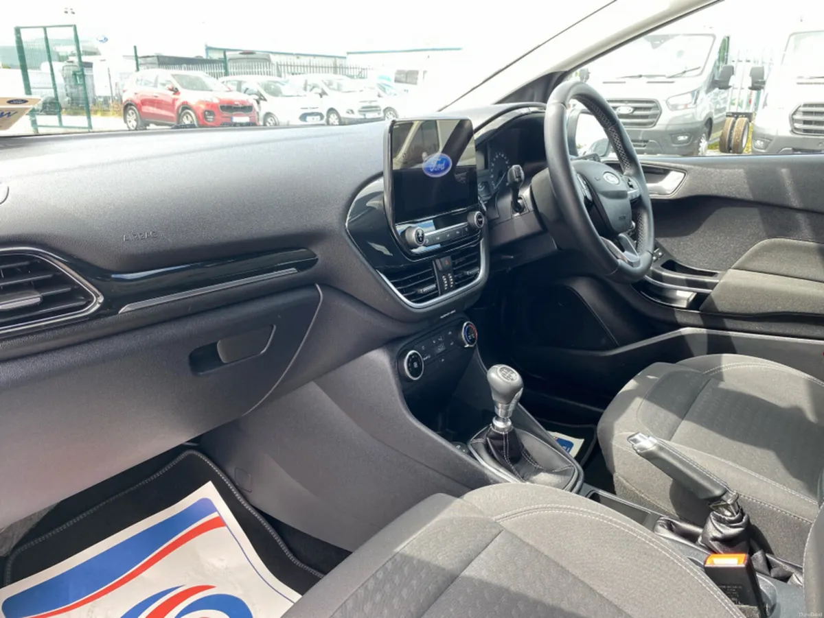 Ford Fiesta Titanium - Image 2