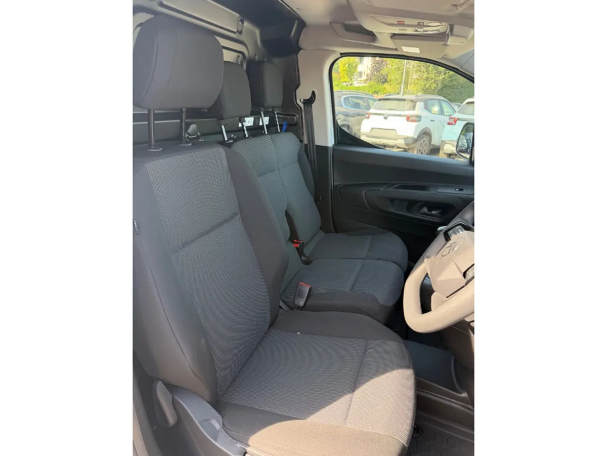 Citroen Berlingo ENTERPRISE BLUEHDI 10 - Image 6