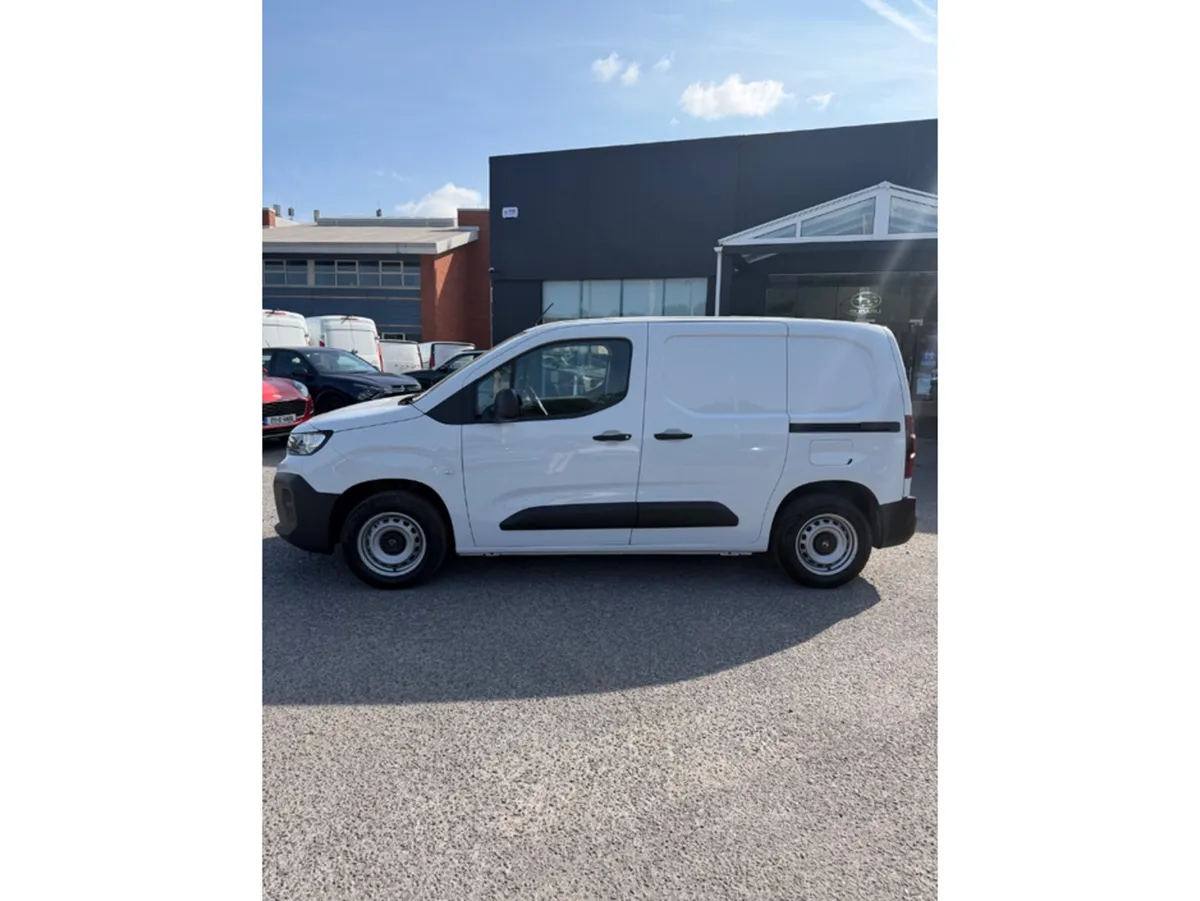 Citroen Berlingo ENTERPRISE BLUEHDI 10 - Image 4