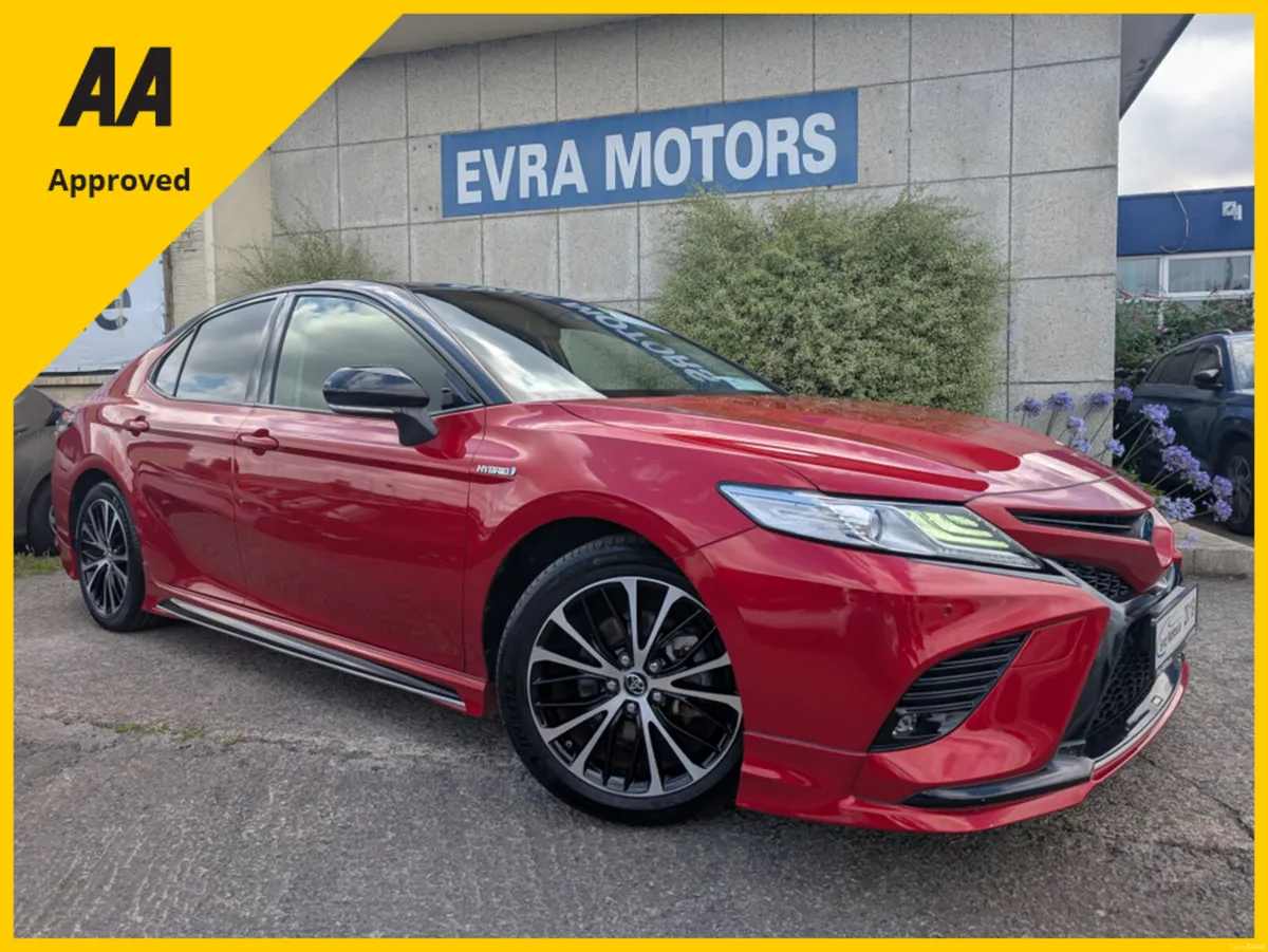 Toyota Camry WS AUTOMATIC HYBRID 2.5 PETROL //REVE - Image 1
