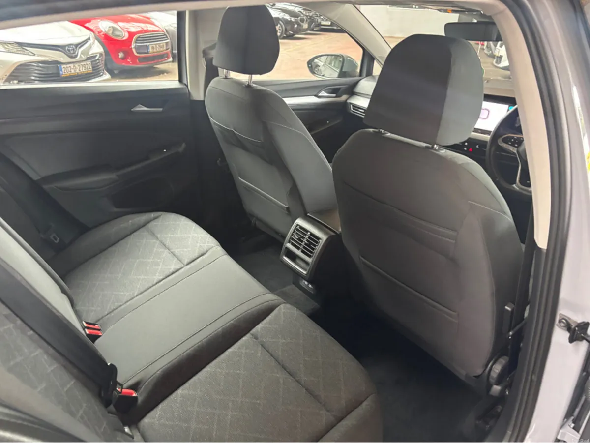 Volkswagen Golf LIFE 1.0 TSI 110HP 5DR Finance Ava - Image 3
