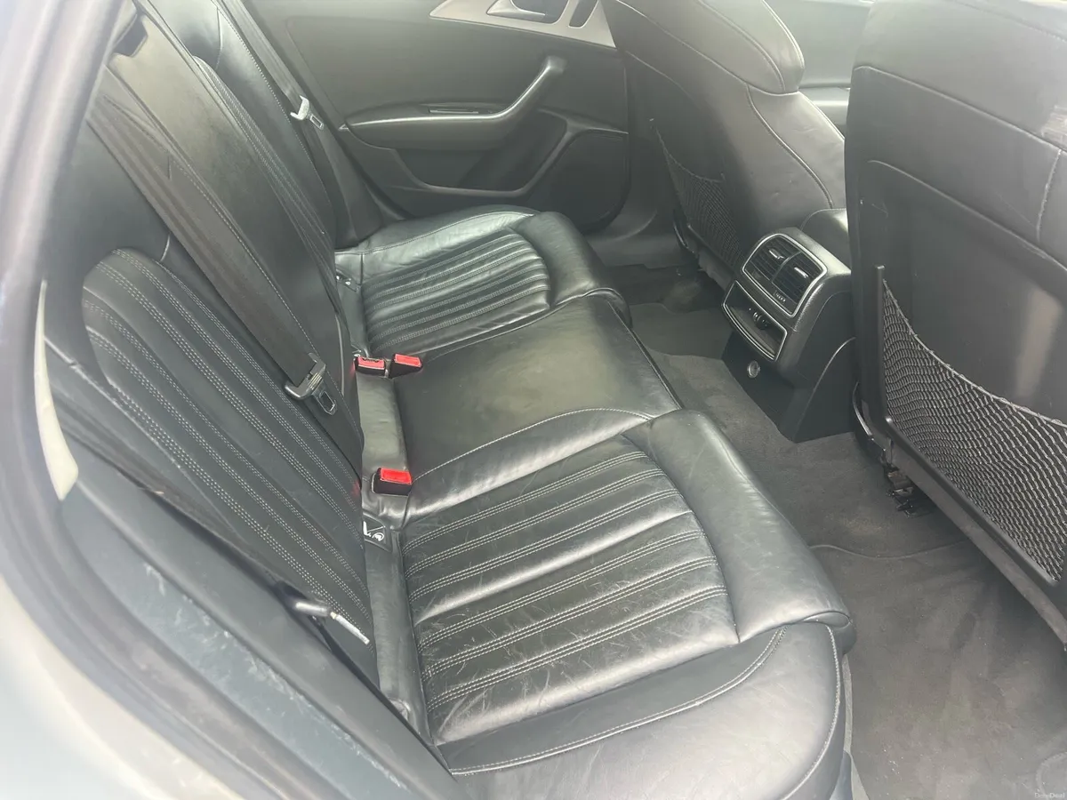 Audi A6 Quattro 3.0 est auto - Image 5
