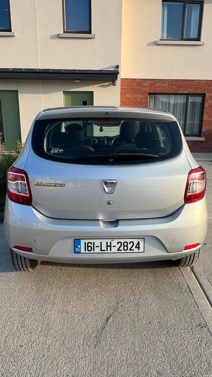Sandero - Dacia - Image 3