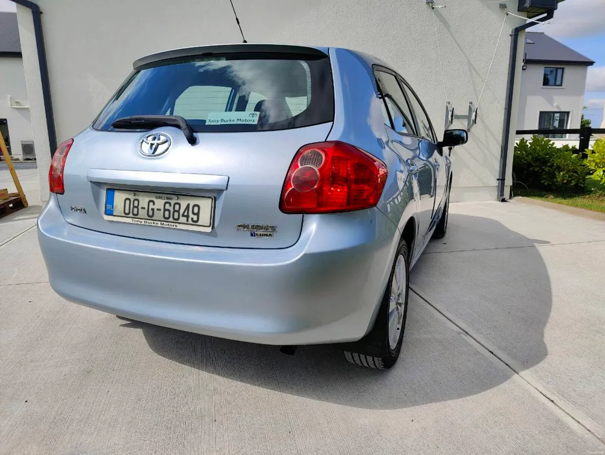 Toyota Auris Luna 1.4 petrol **NCT 09-2027** - Image 4