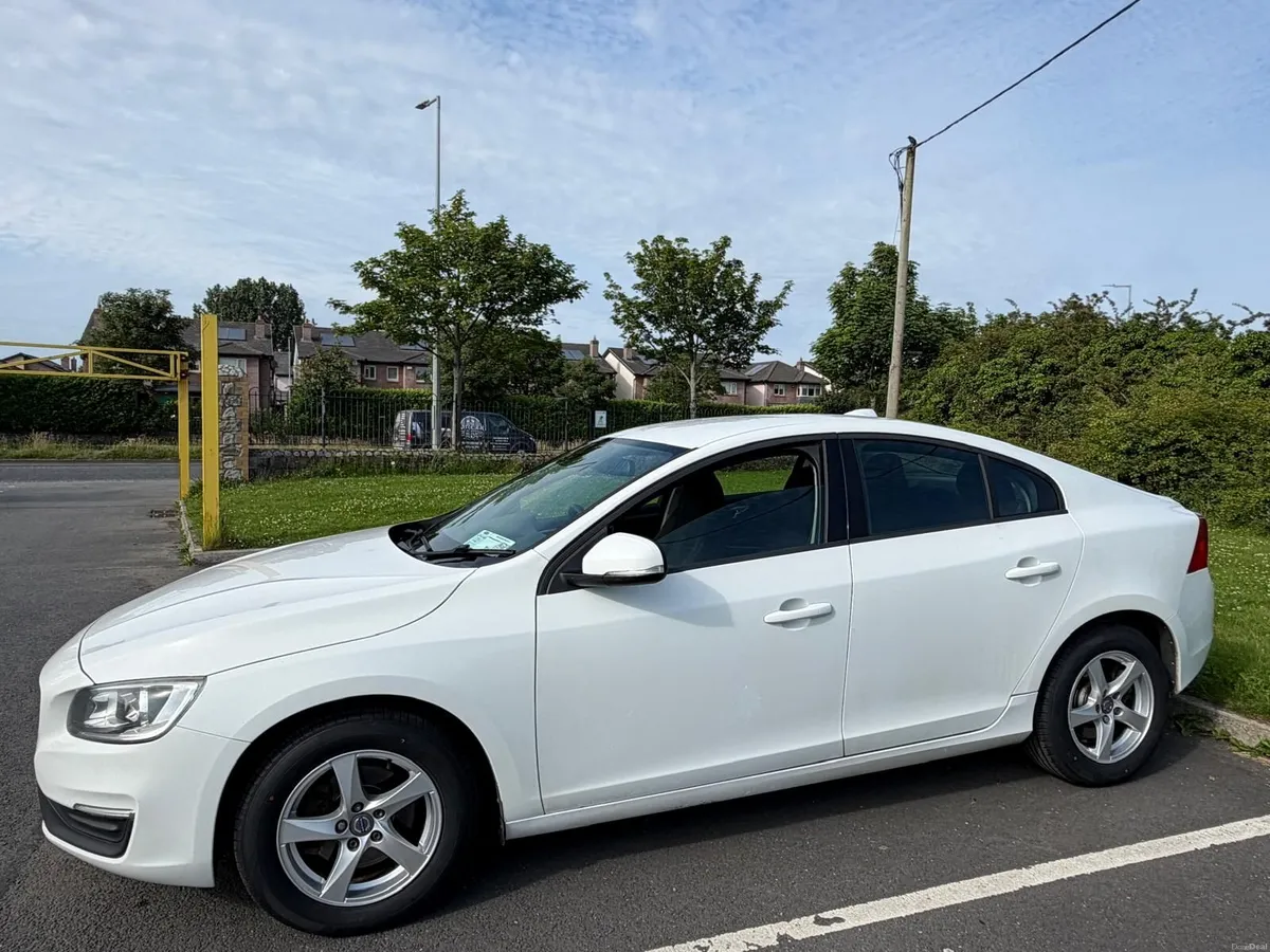 Volvo S60 2016 - Image 5