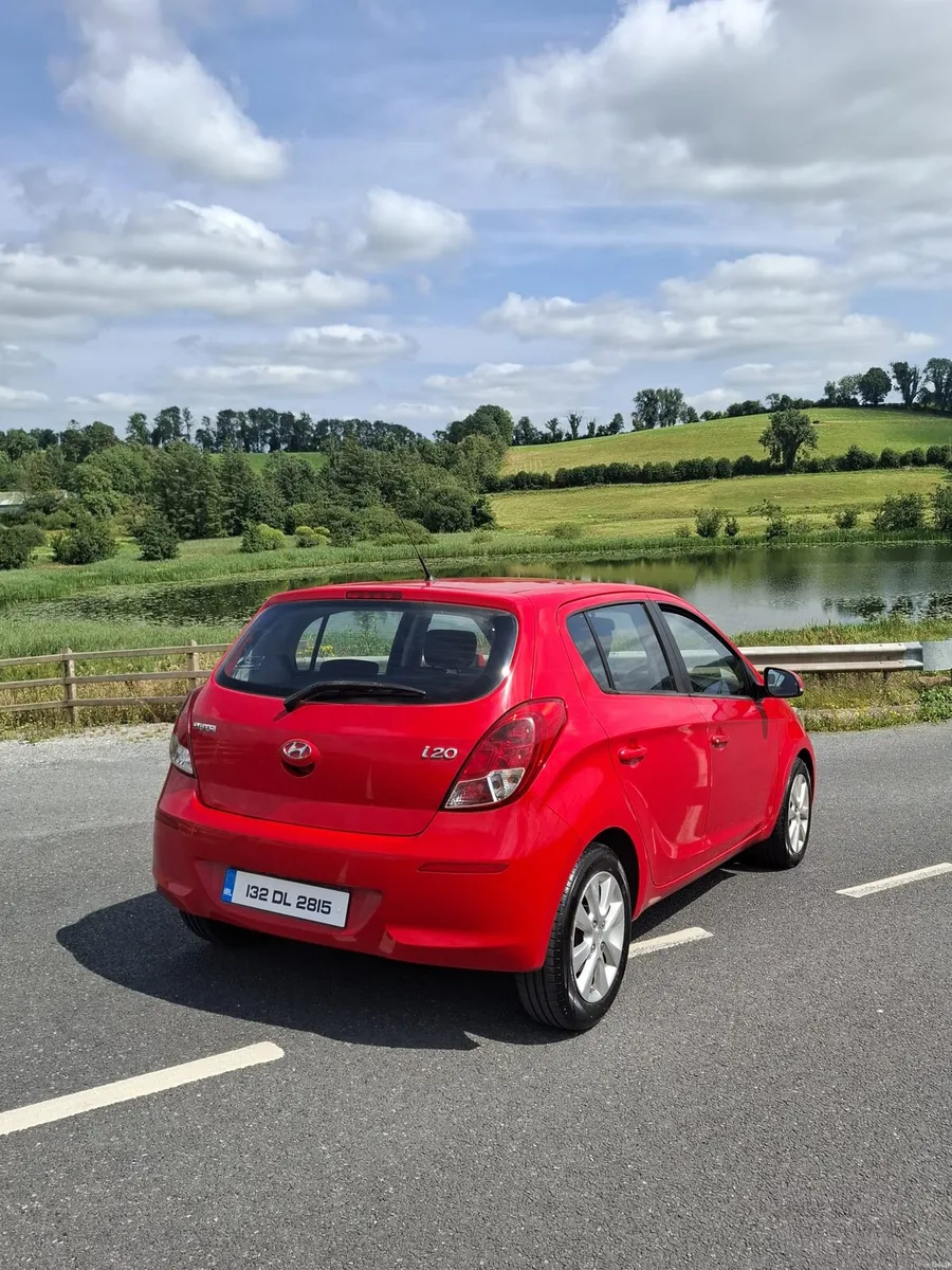 2013 Hyundai i20 - Image 2