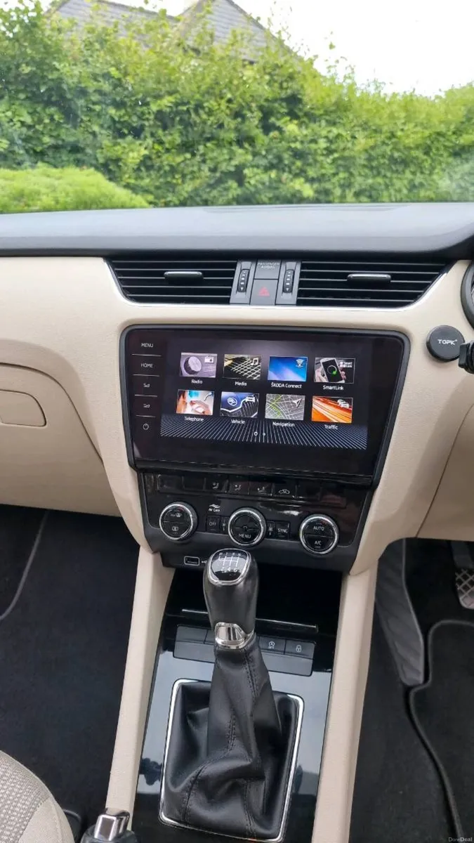 SKODA Octavia 2018  1L Turbo - Image 6