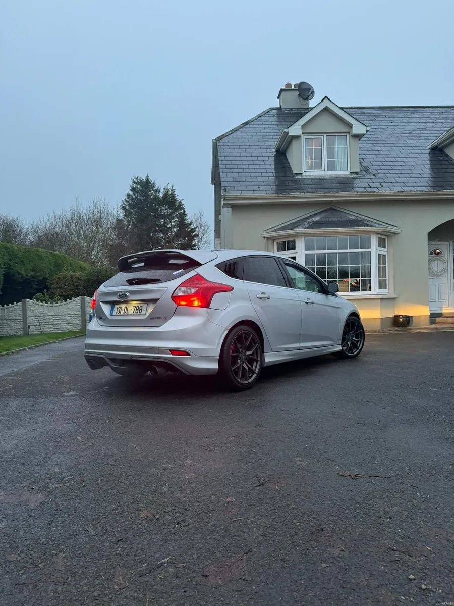 Ford focus Zetec S - Image 4