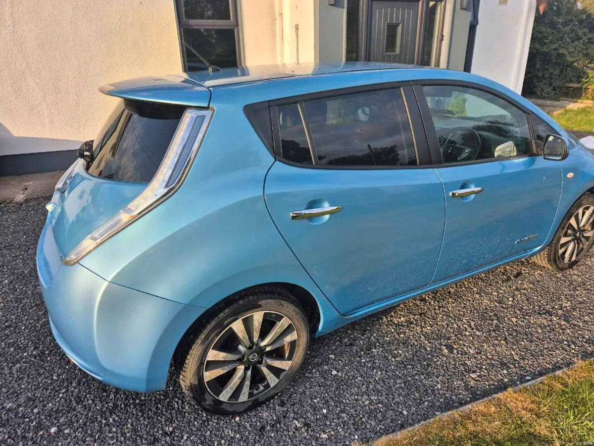 Nissan Leaf - Image 4