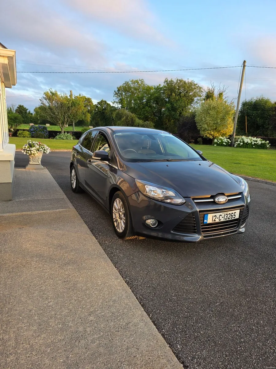 Ford Focus 2012 - Image 1