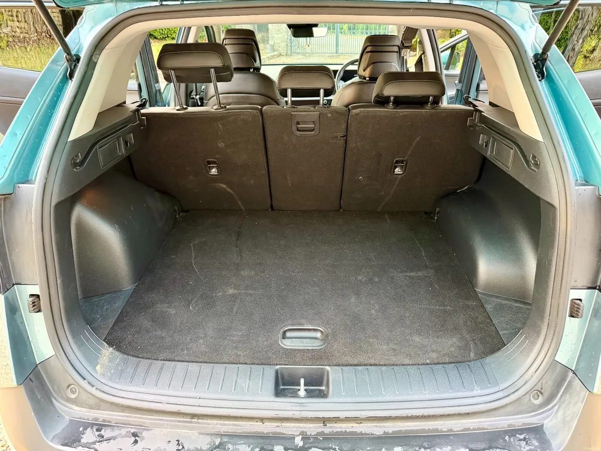 Kia Sportage K3 PHEV 2023 - Image 6