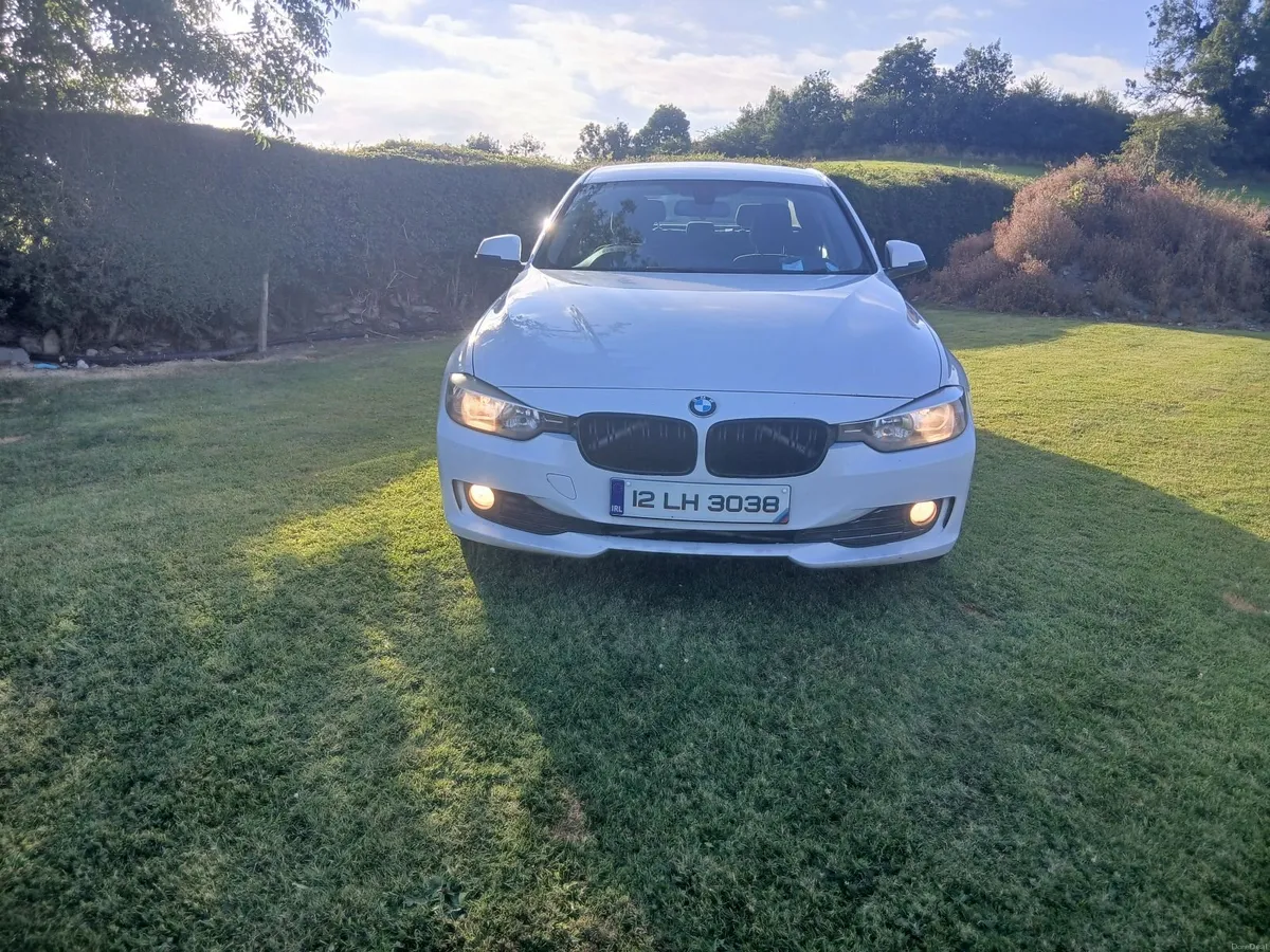 BMW 3-Series 2012 - Image 3