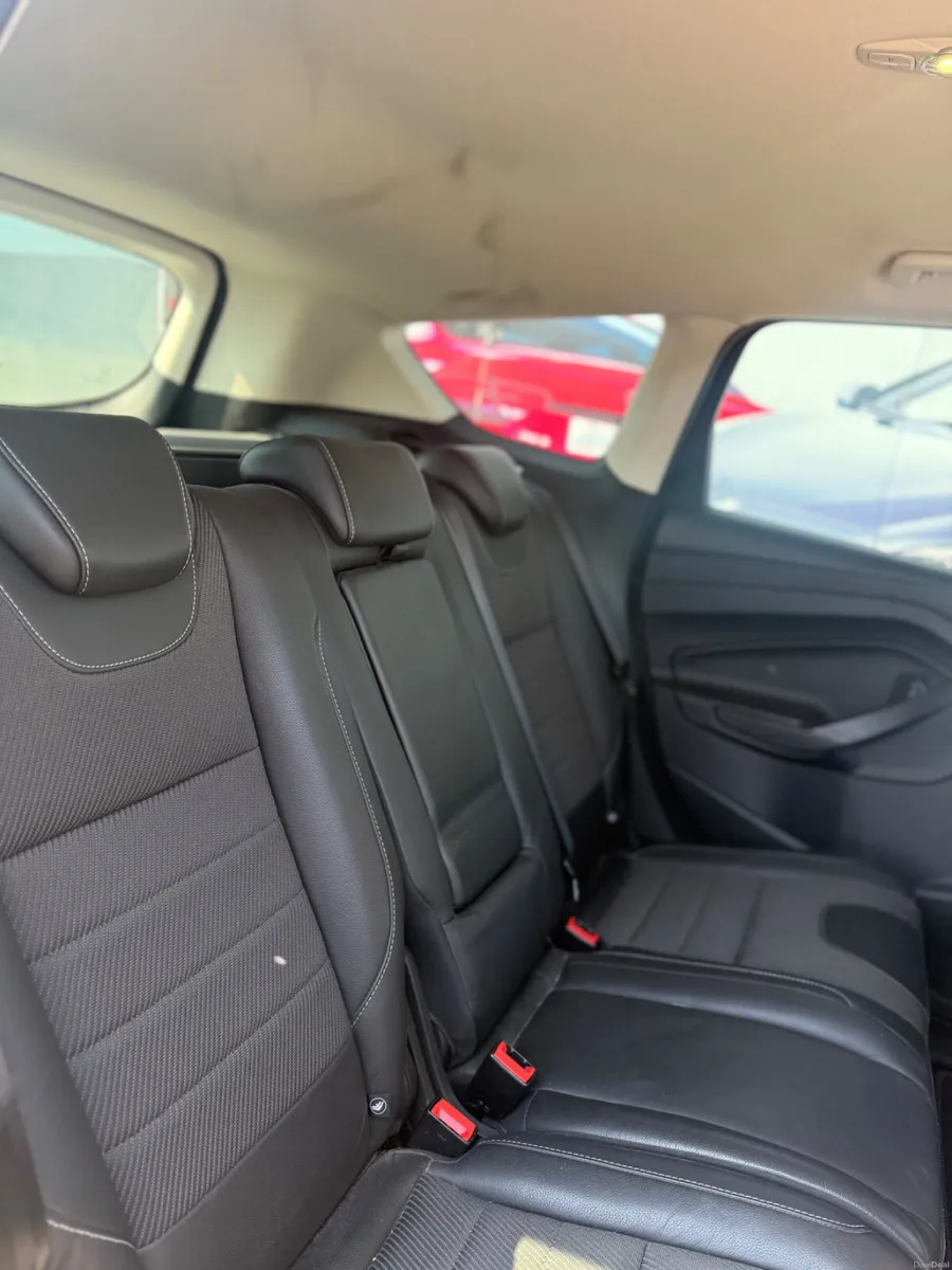 FORD KUGA LOW MILAGE 84000KM 1 OWNER - Image 5