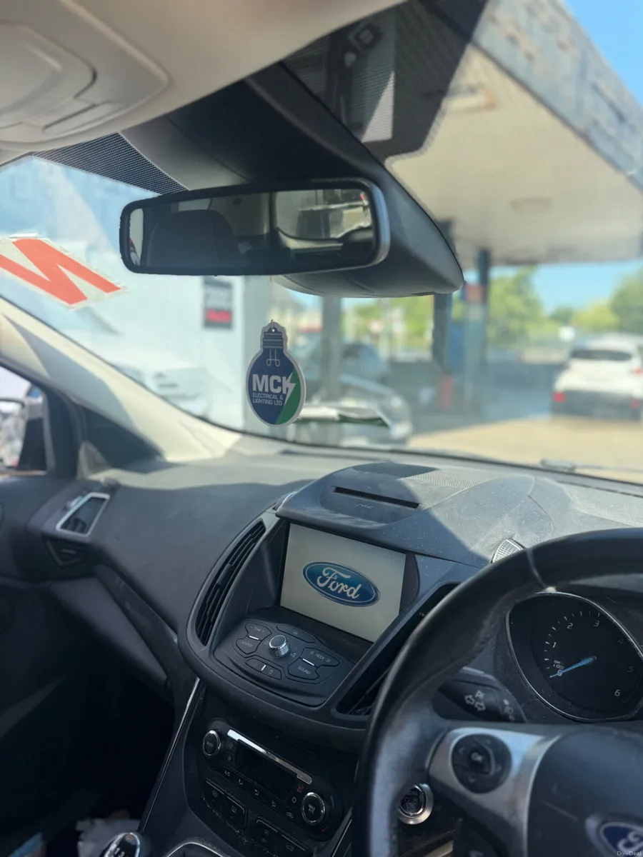 FORD KUGA LOW MILAGE 84000KM 1 OWNER - Image 3