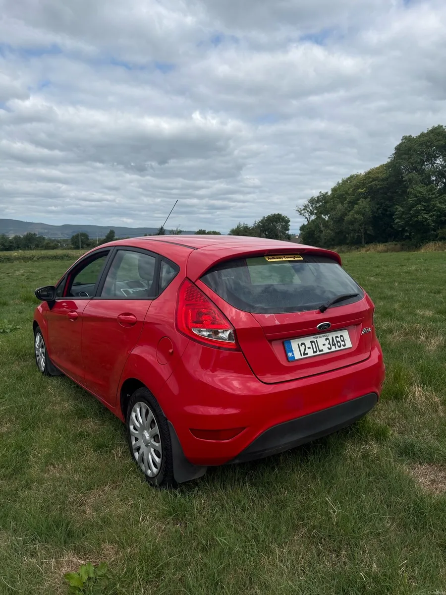 Ford Fiesta 1,2 petrol - Image 6