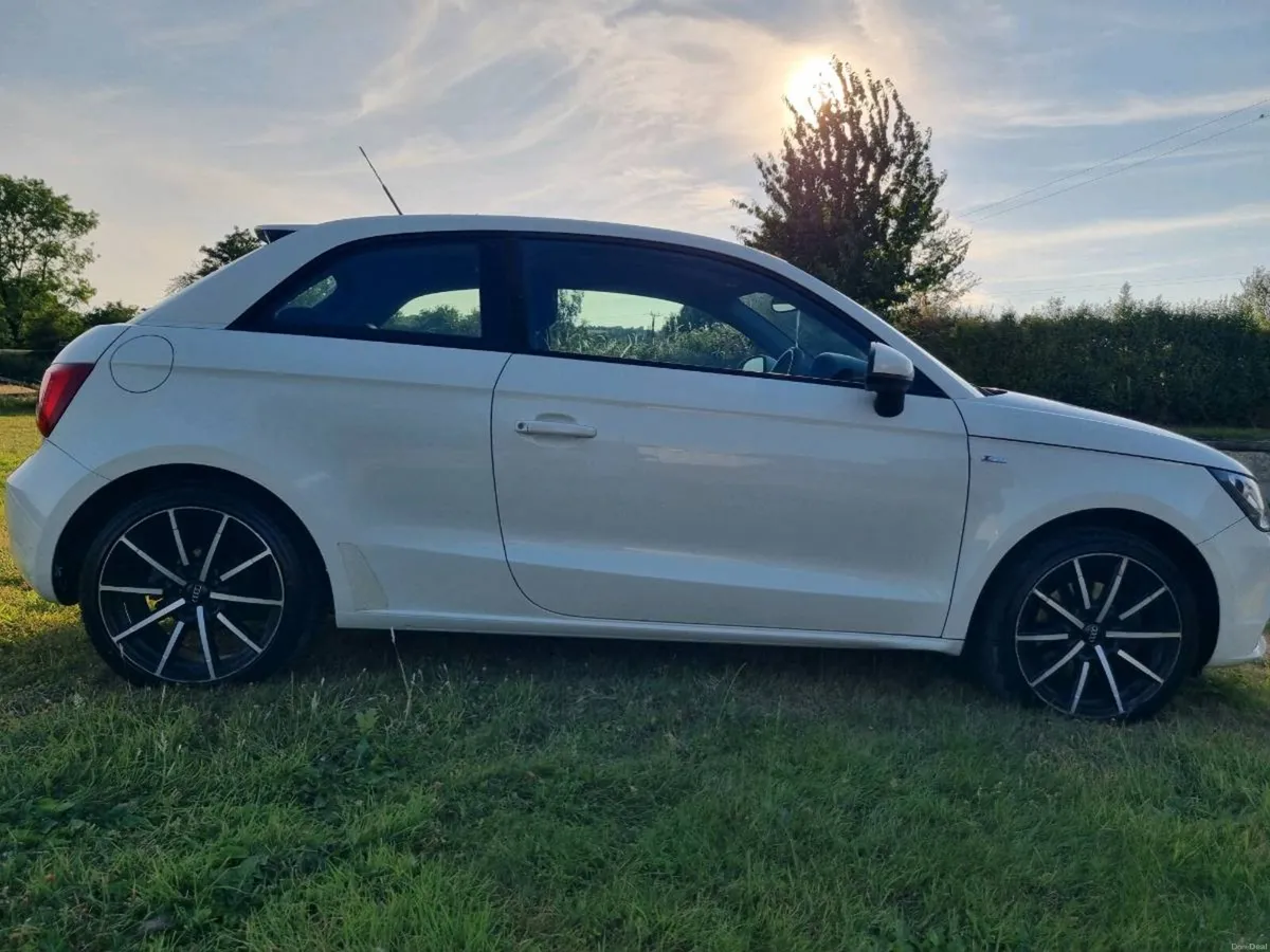Audi A1 s line 1.6 d - Image 2