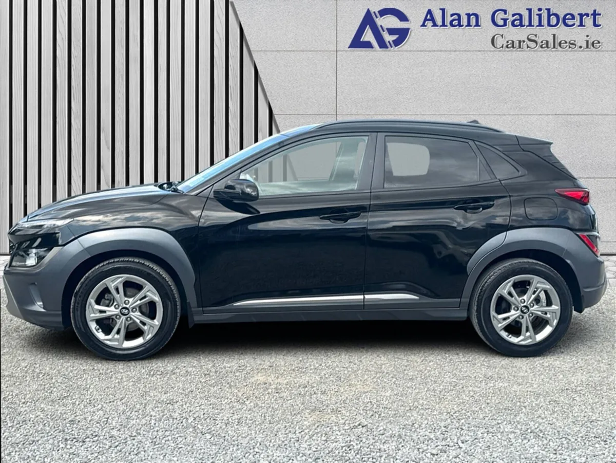 Hyundai KONA KAUAI EXECUTIVE - Image 5