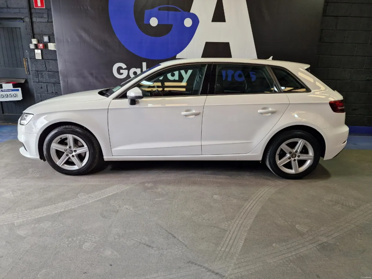 Audi A3 1.0 TFSI **CRUISE CONTROL, IMMACULATE, FUL - Image 6